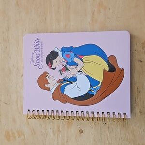 SNOWWHITE NOTEBOOK
